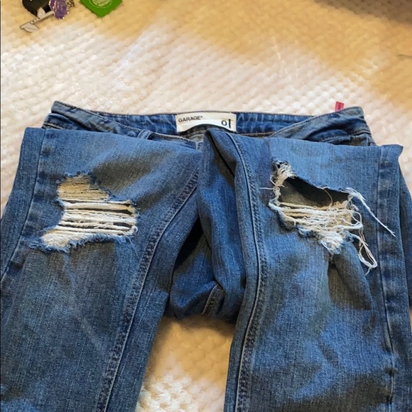 Mid to low waisted ripped garage jeans - Picture 2 of 4